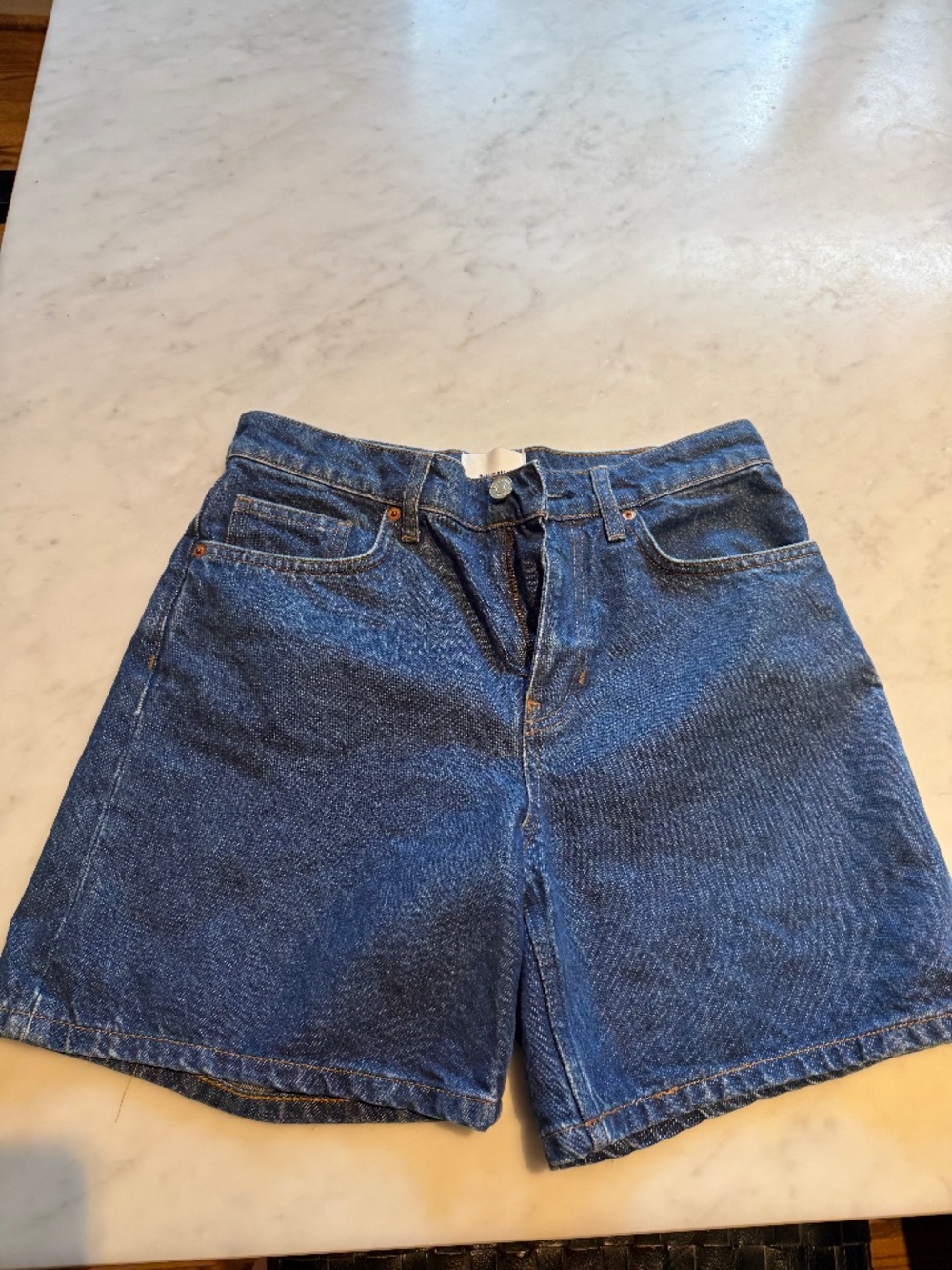 Reformation Raye Mid Rise 6” Jean Shorts Blue - Size 25